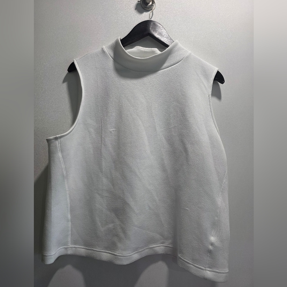 Spanx Man White AirEssentials Mock Neck Cropped Tank Top Size 1X